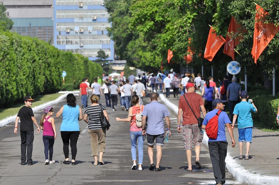 ”Ziua Porţilor Deschise” la ArcelorMittal Galaţi. AFLĂ când poți vizita combinatul siderurgic și cu ce ocazie