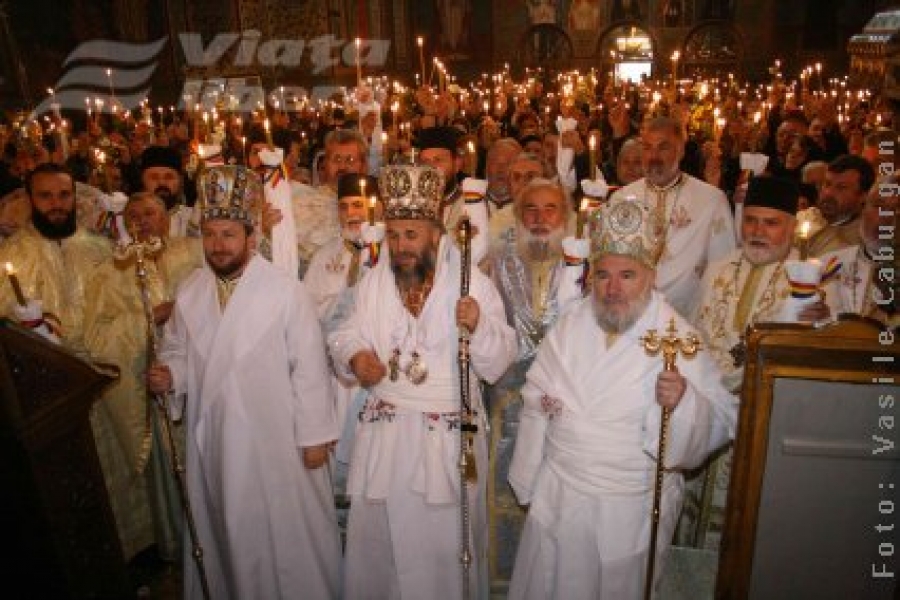 Sfinţii care ne leagă în credinţă