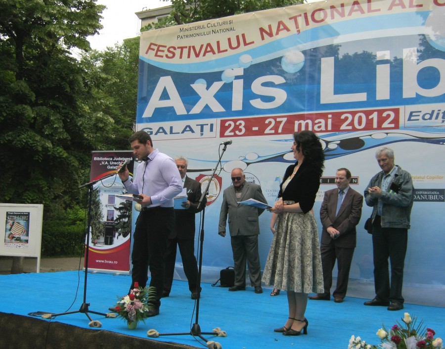 Festivalul “Axis Libri” - Sărbătoarea Cărţilor  