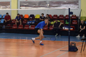 Gălăţeanul COSMIN HÎNCU a fost marele performer al Cupei României la badminton. TRIUMF în trei probe!