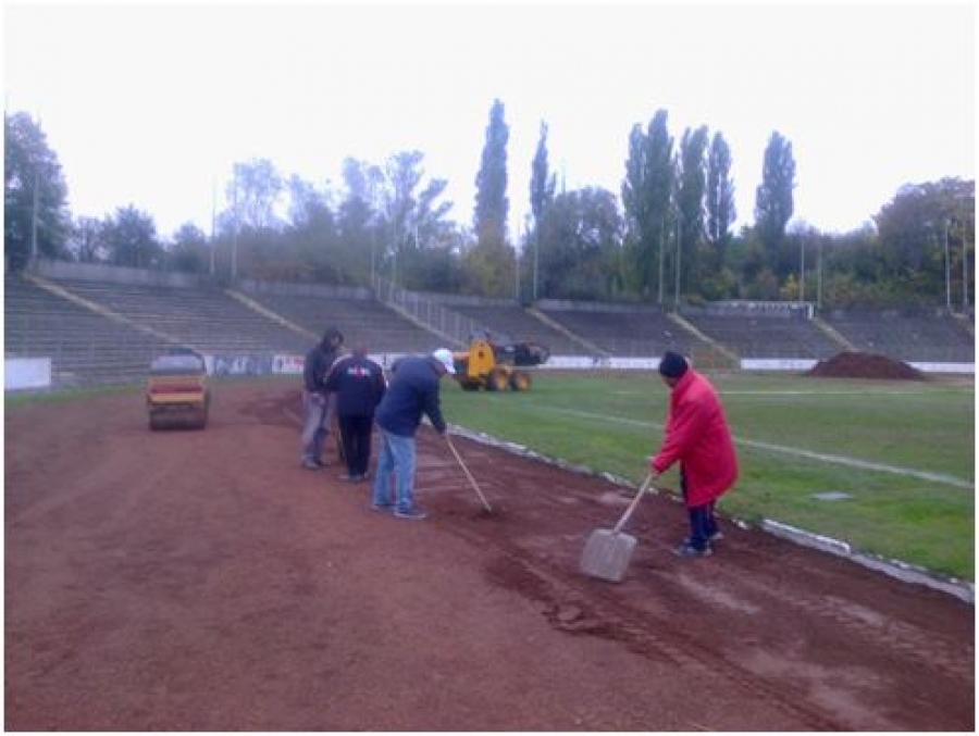 Fericirea are culoare roșiatică! Miracol pe stadionul Dunărea, s-a pus mâna pe lopată!