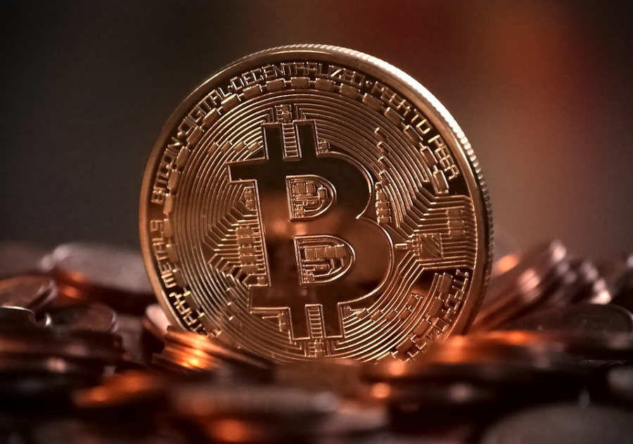 Bitcoin, de la 0,003 dolari la aproape 20.000 de dolari