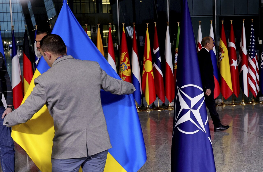 Liderii NATO vor netezi drumul Ucrainei spre Alianța Nord-Atlantică
