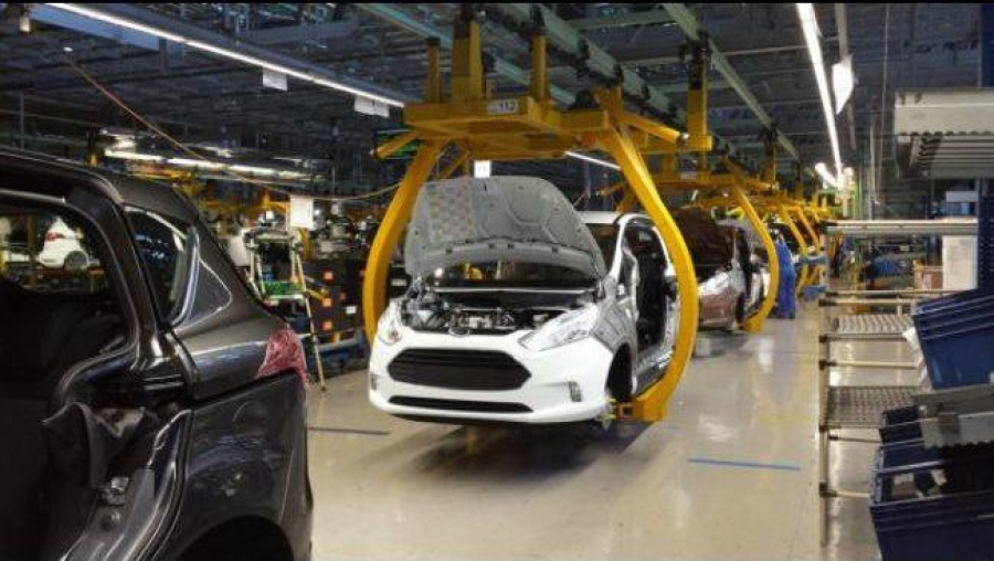 Ford reia producţia în Germania, Spania şi România