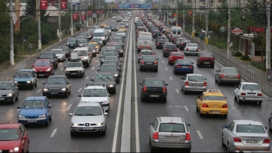 TIMBRUL DE MEDIU se transformă | ȘOFERII români ar putea PLĂTI TAXE în funcţie de gradul de POLUARE al maşinii