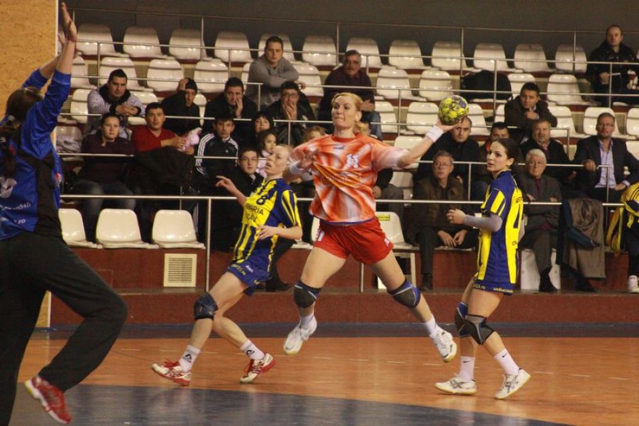 Turneu amical de handbal feminin / „Cupa Oţelul” a rămas la Galaţi  