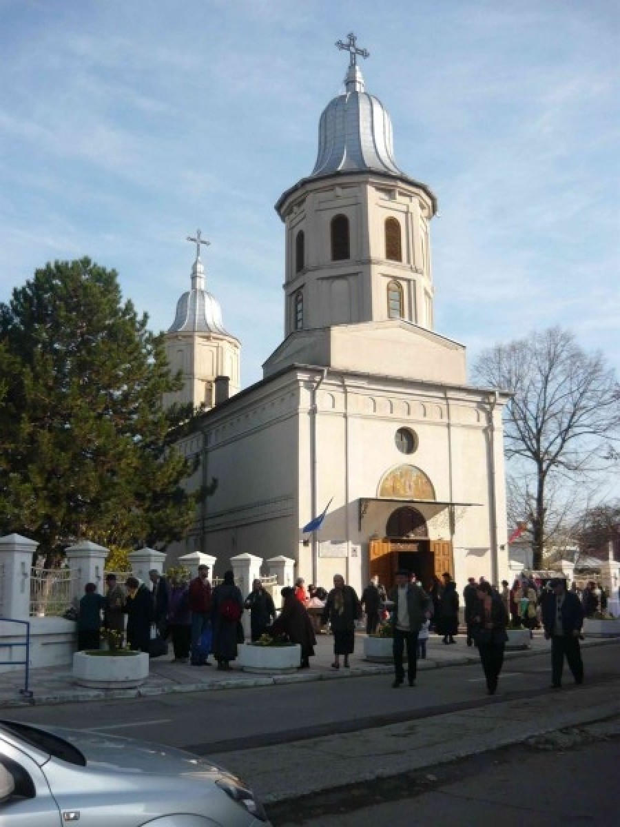 A fost înnoită tencuiala exterioară/ Biserica "Vovidenia", în sărbătoare