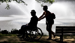INDEMNIZAȚIA persoanelor cu handicap ar putea creşte