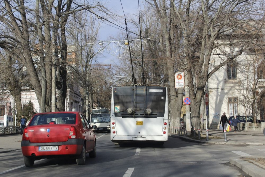 Deși gălățenii sunt chemați la o petrecere publică de Revelion, programul autobuzelor și troleibuzelor nu a fost prelungit