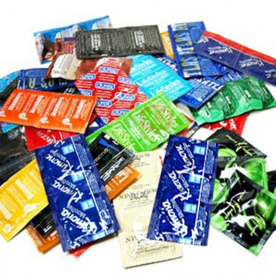 O unitate SRI a cumpărat 50 de prezervative pentru a le folosi la "trageri în dispozitive explozive"