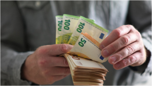 Piața și investitorii așteaptă programul economic al viitorului guvern