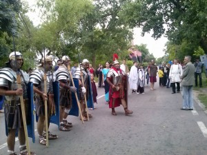 SUTE de gălăţeni au participat la prima ediţie a FESTIVALULUI ANTIC de la Castrul roman (FOTO&amp;VIDEO)