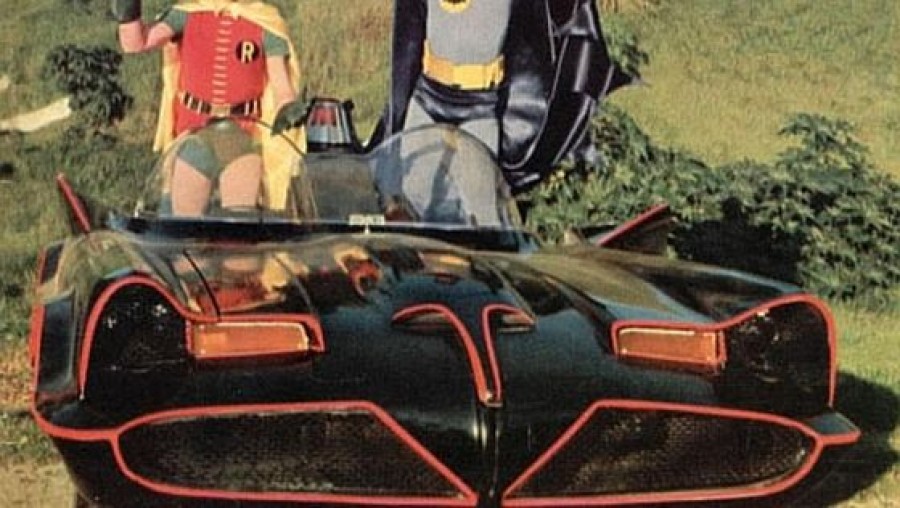 Batmobilul din serialul "Batman", vândut pentru o sumă impresionantă 