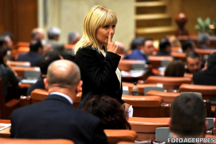 Obsesia Elena Udrea
