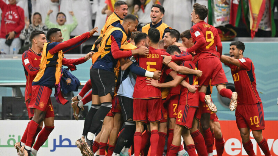 SPECIAL DE MONDIAL. Spania – Germania 1-1: Egal cât o victorie