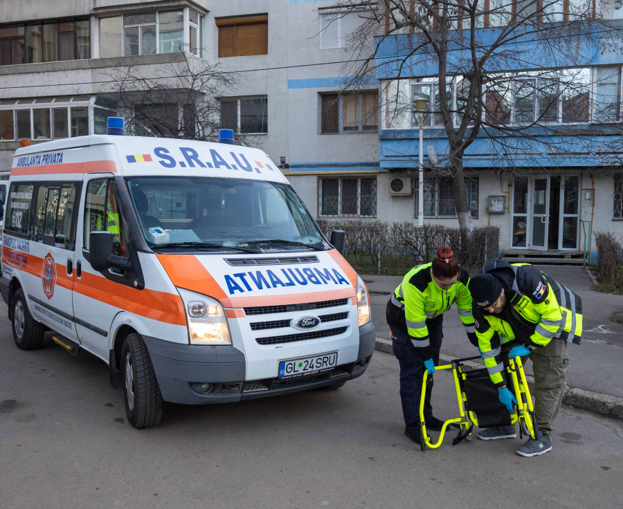 Ambulanța socială, pentru gălățenii aflați în dificultate