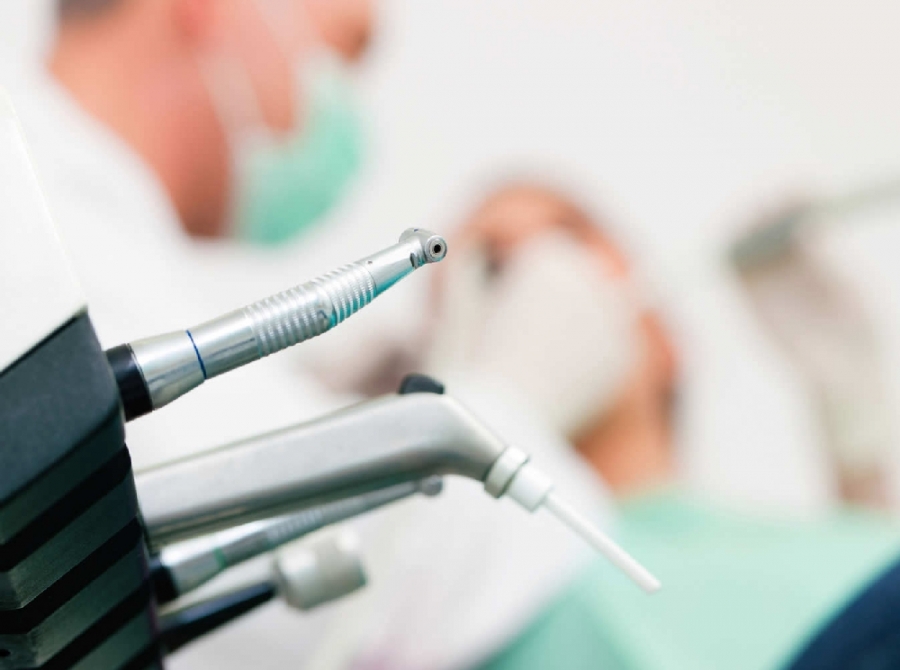 De ce servicii medicale GRATUITE poţi beneficia la stomatolog