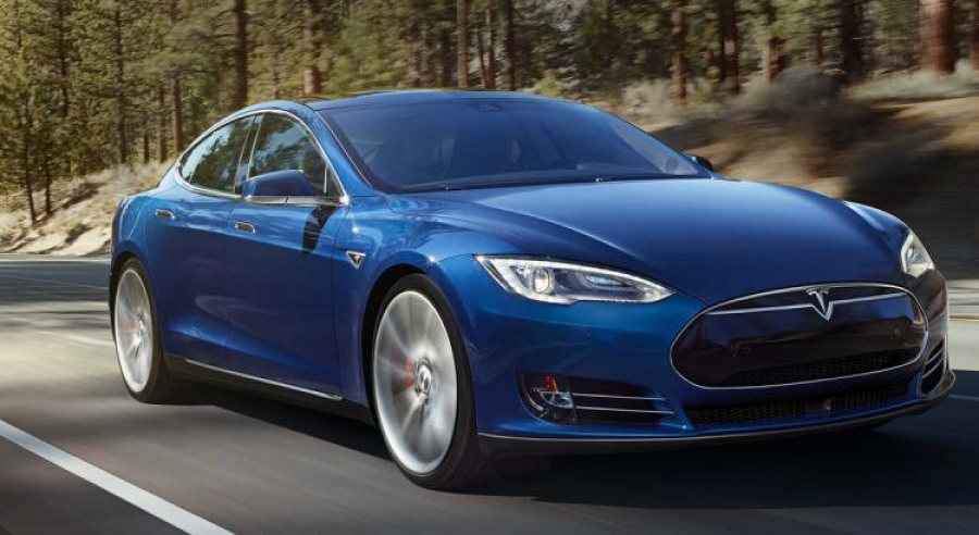Maşinile electrice Tesla ajung şi în România