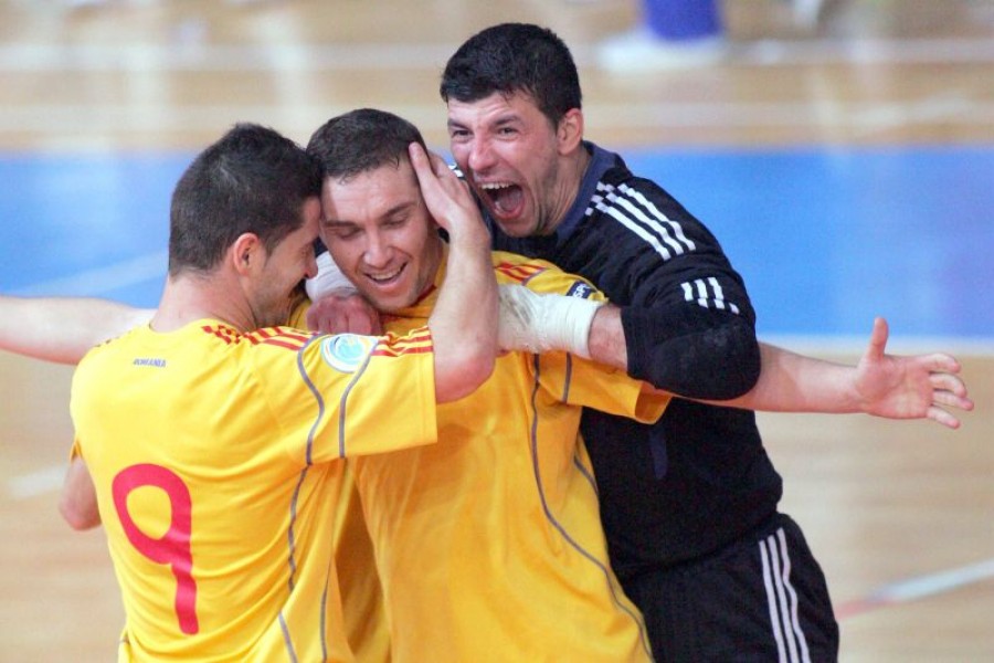 Echipa naţională de futsal joacă la Galaţi