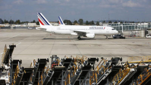 Grevă în aeroporturile din Paris