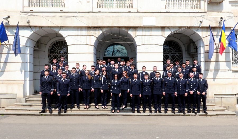 Zeci de polițiști tineri, pentru siguranța Galațiului