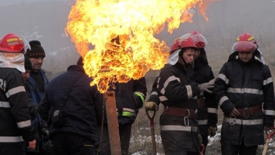 Explozie la o conductă de gaze la Munteni