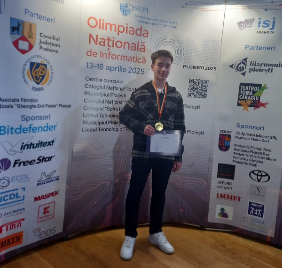 Rareș Neculau, olimpicul de aur la informatică: „Oricine îşi depăşeşte limitele este un campion”