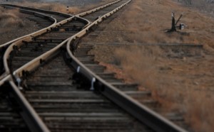 Tragedie pe linia ferată: Gălăţean călcat de tren la Brăila