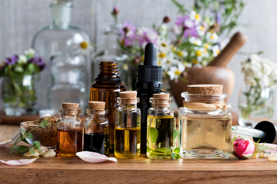 Aromaterapie. Uleiurile esențiale care te vor face să te simți mai bine