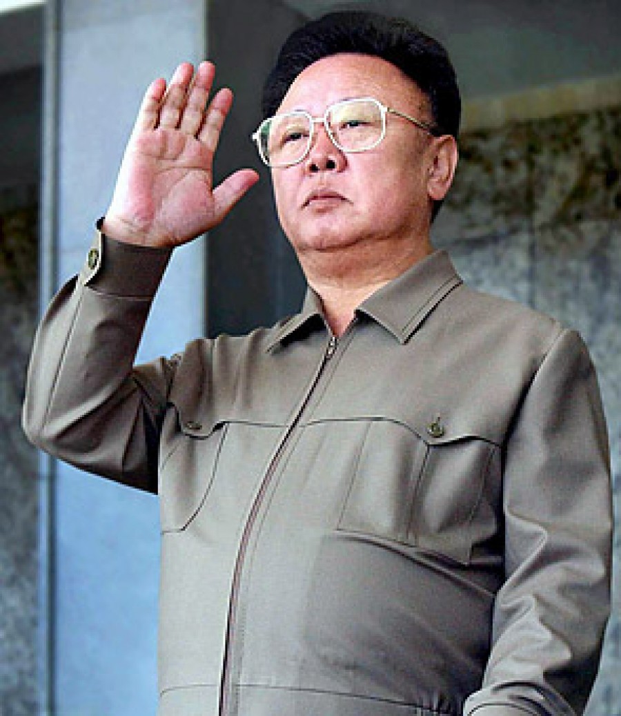 Corpul neînsufleţit al "liderului etern" Kim Jong-il va fi îmbălsămat şi expus