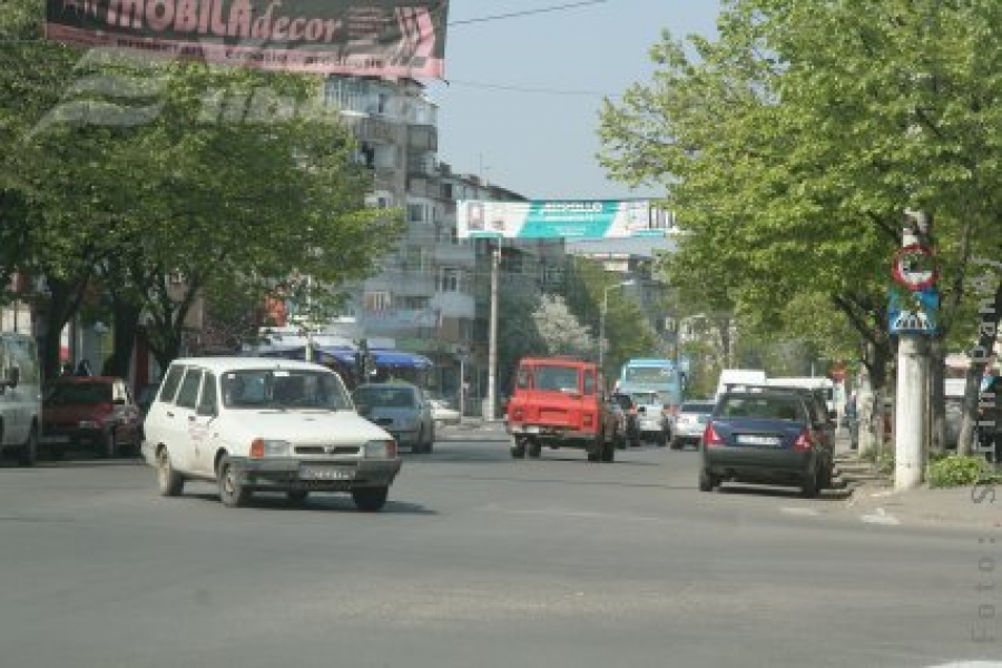 Şase tineri grav accidentaţi, în Joia Mare