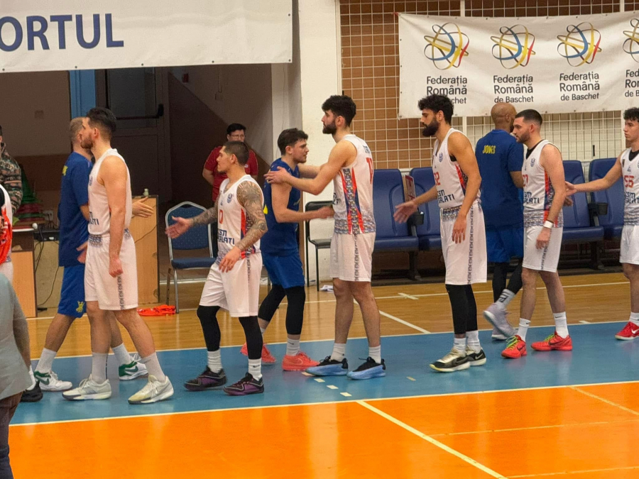 CSM Galați s-a ținut bine cu o echipă de podium
