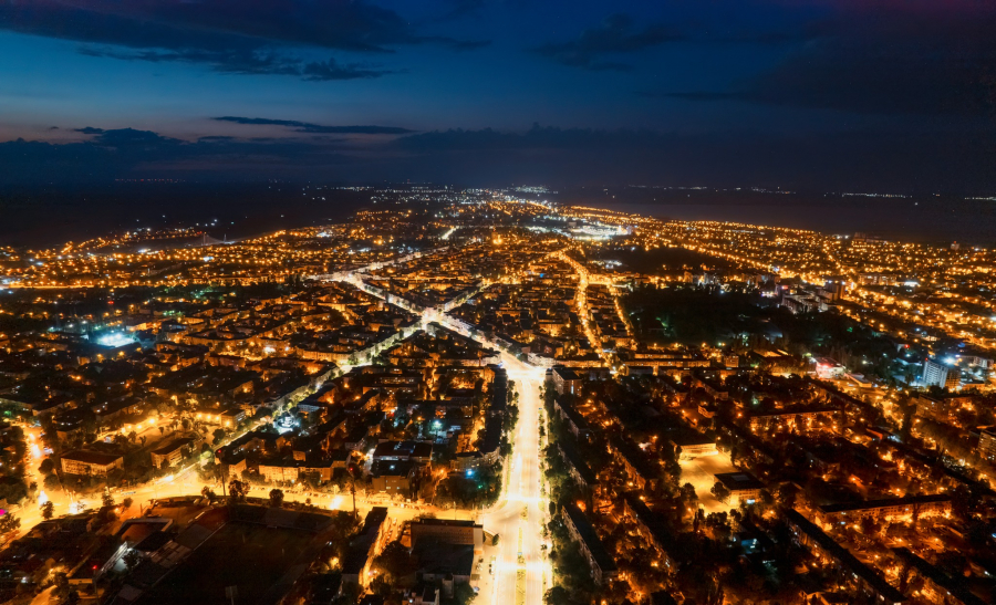 Primăria caută furnizor de energie pentru iluminatul public