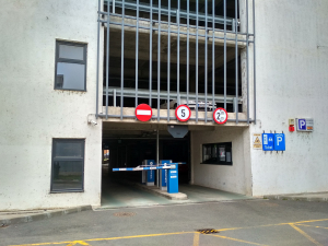 Cine poate cere prelungirea abonamentului de parcare