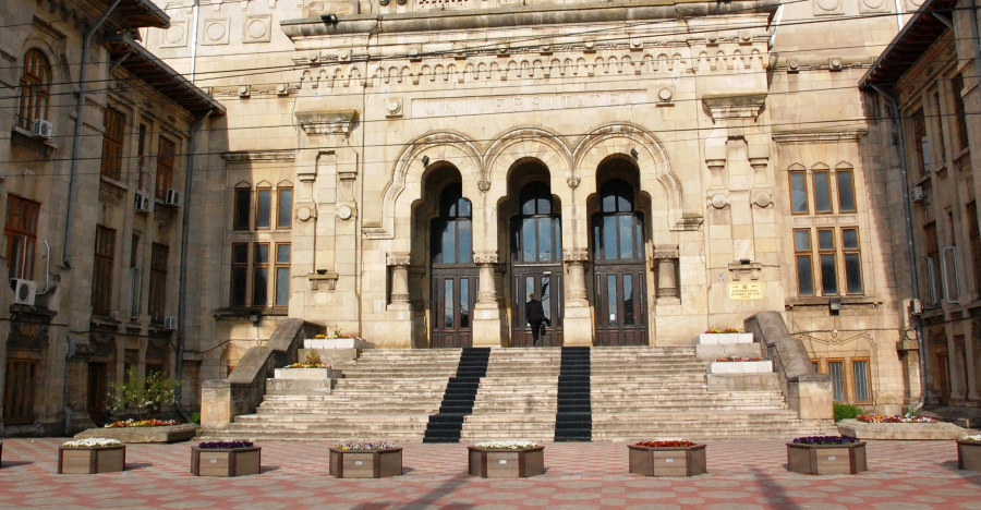 La două facultăţi de la „Dunărea de Jos” se reia concursul pentru funcţia de decan