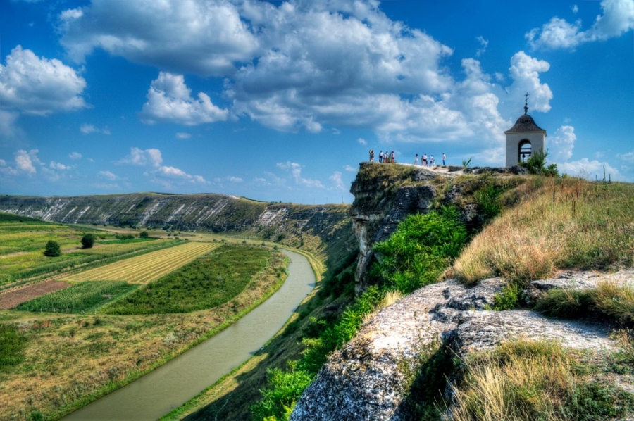 Străbatem Moldova în lung şi-n lat/ Itinerar pe urmele lui Ştefan cel Mare (FOTO)