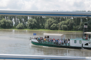 Ce spune primarul despre reluarea curselor pe Dunăre