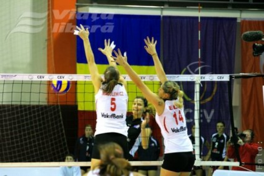 CSU Metal Galati, învinsă de VakifBank Istanbul cu 3-1 