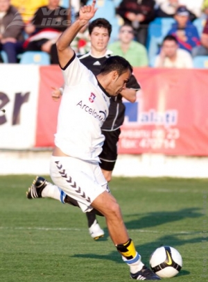Oţelul, cu burta plină: 1-1 la Braşov