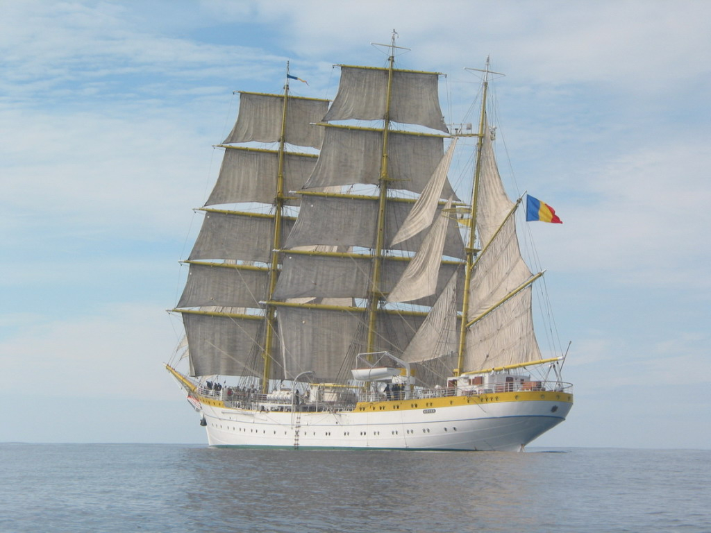 Forţele Navale îşi onorează promisiunea - După 80 de ani, bricul ”Mircea” se întoarce la Galaţi