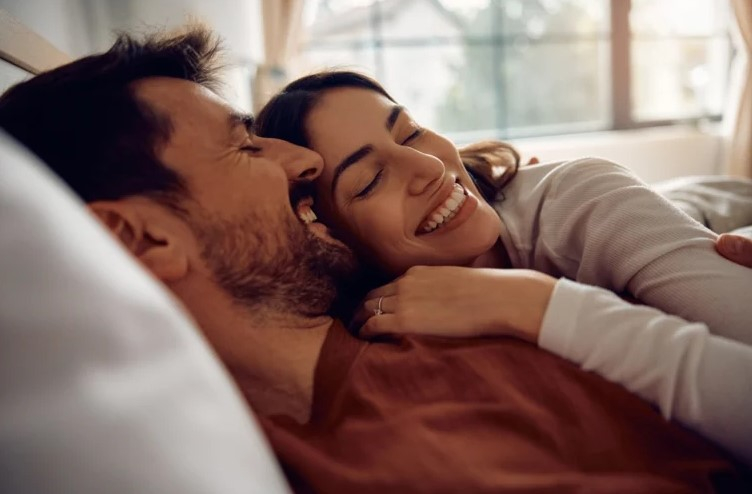 Sfaturi pentru viața sexuală la 20, 30, 40 și 70+! Plusuri și minusuri în așternut, pe categorii de vârstă