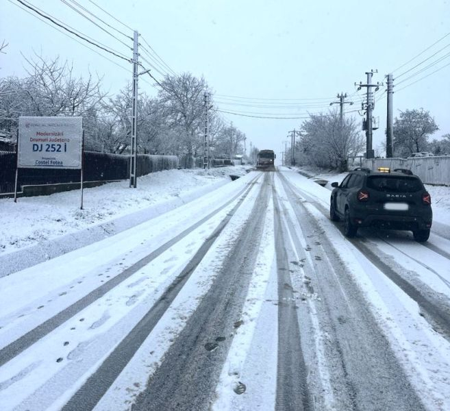 Circulaţie în condiţii de iarnă, în judeţul Galaţi