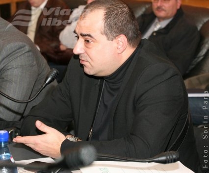 Politică, ironii şi pariuri 