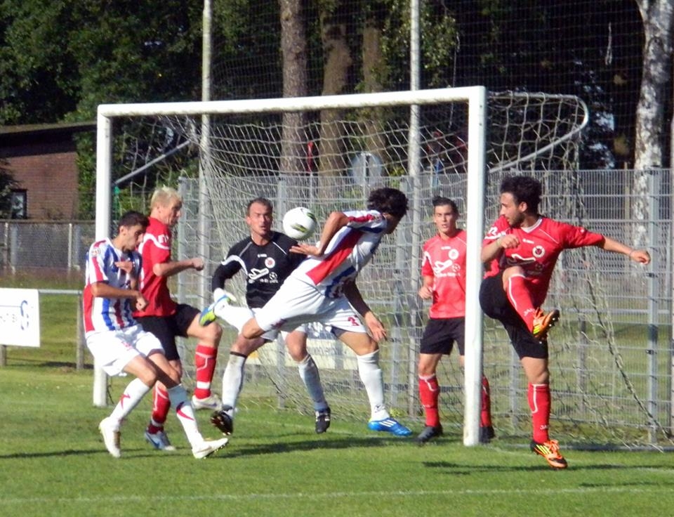 Oţelul îşi caută atacant