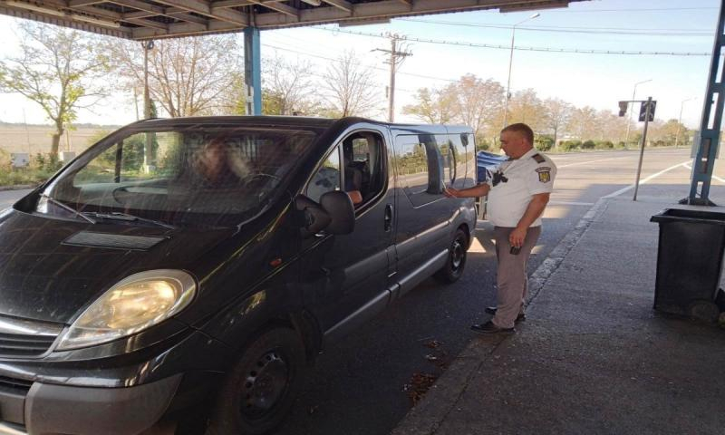 Ucrainean fără permis, prins la granița cu România