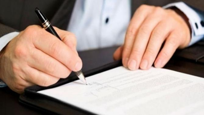 Încetarea contractului individual de muncă prin demisie