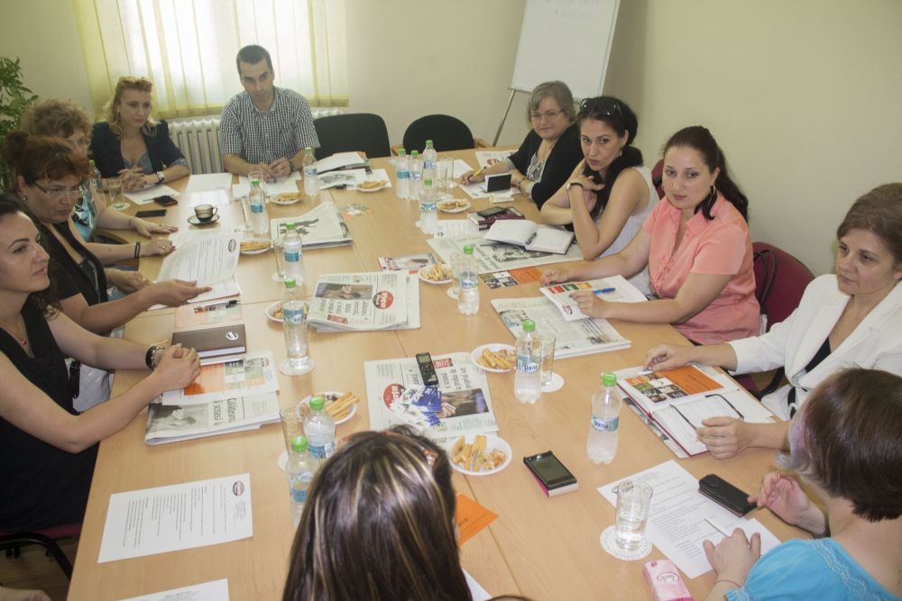 Dezbatere organizată de "Viaţa liberă": "Prostituţie, exploatare sexuală şi violenţă conjugală"