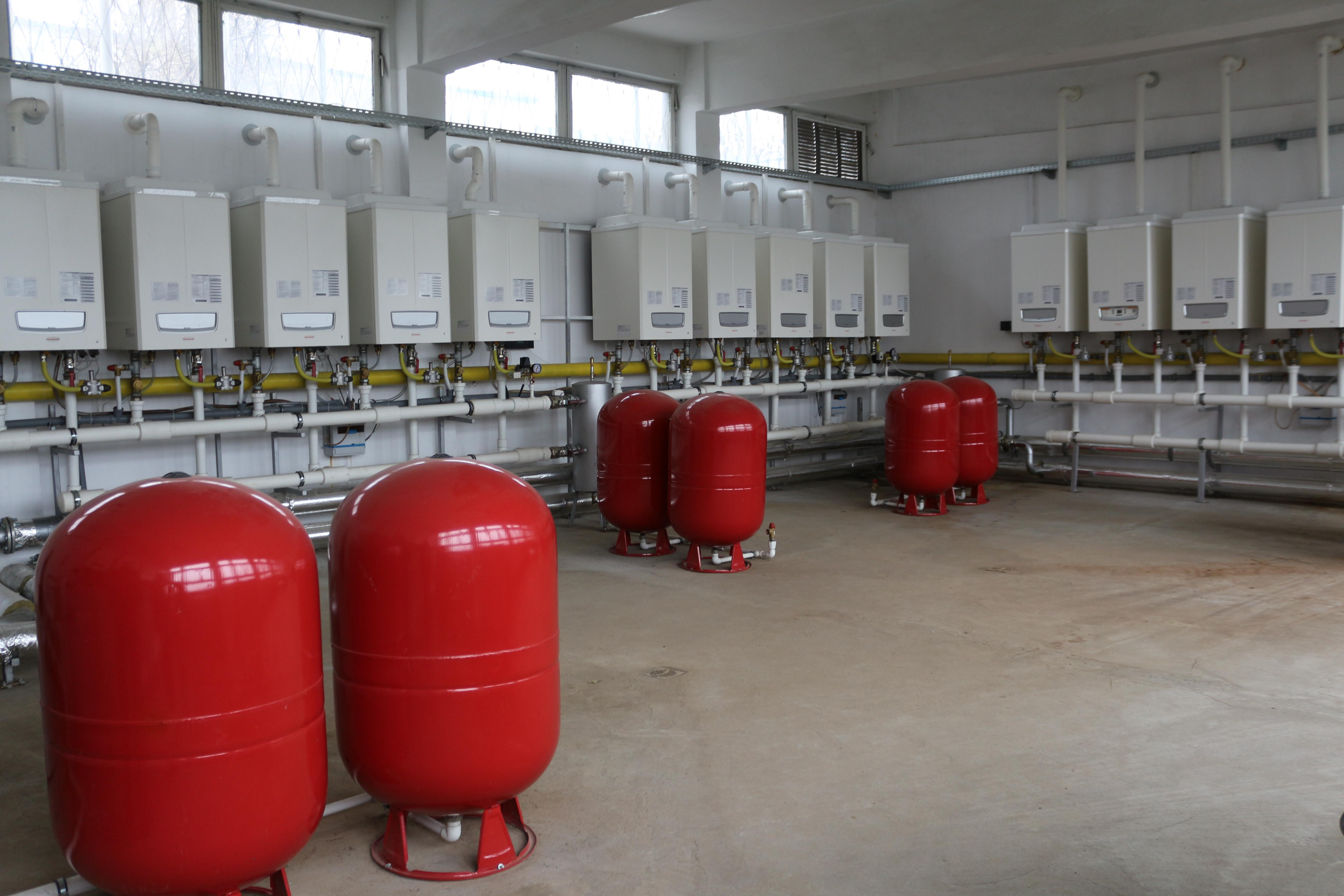 31.000 de lei - o centrală care costă 17.000 de lei pe internet