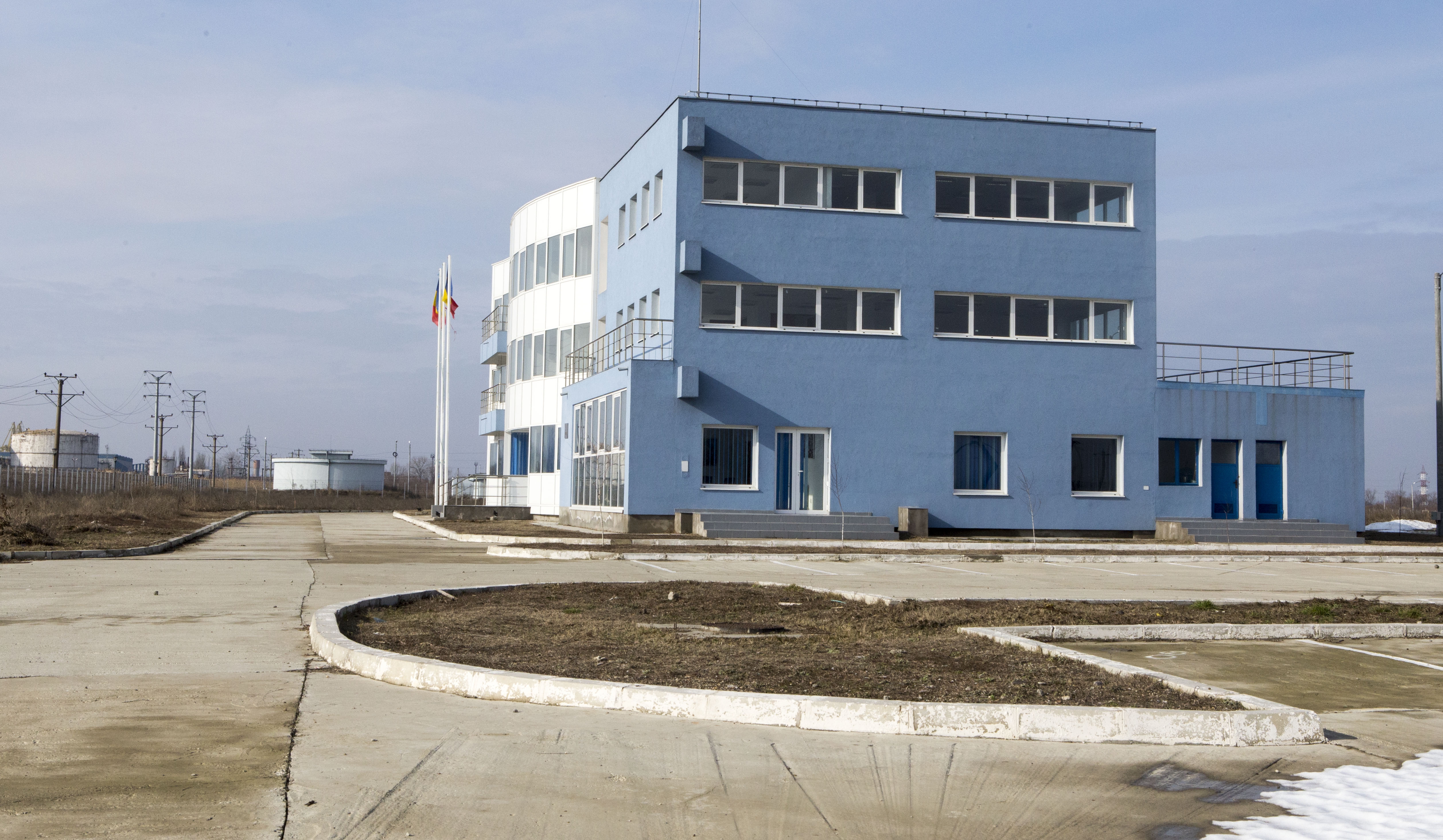 Parcul Industrial ar putea începe să funcţioneze, după ce a stat degeaba opt ani