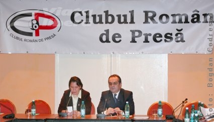 Premierul Emil Boc, la discuţii libere cu membrii Clubului Român de Presă